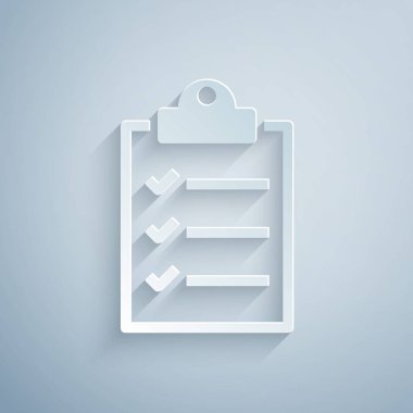 Gri arka planda yalıtılmış denetim listesi simgesi olan kağıt kesme Panosu. Kağıt sanat tarzı. Vektör İllüstrasyonu