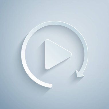 Kağıt kesme Video oynatma düğmesi gri arka planda yalıtılmış basit yeniden oynatma simgesi gibi. Kağıt sanat tarzı. Vektör İllüstrasyonu
