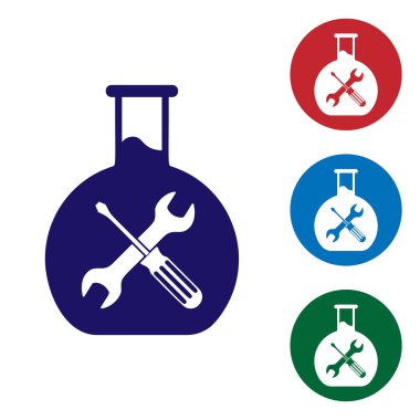 Beyaz arka planda yalıtılmış tornavida ve anahtar simgesi ile mavi Biyomühendislik. Ayarlama, hizmet, ayarlama, bakım, onarım, sabitleme. Daire düğmelerinde renk simgesini ayarlayın. Vektör Illustration