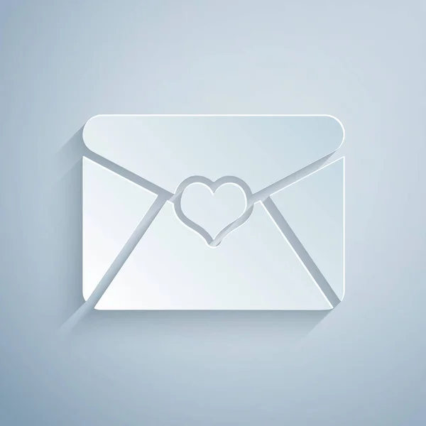 Envelope de corte de papel com ícone de coração Valentine isolado em fundo cinza. Carta de amor e romance. Estilo de arte de papel. Ilustração vetorial —  Vetores de Stock