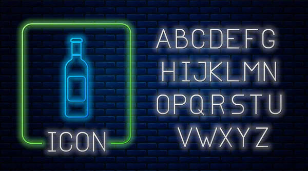 Leuchtende neonfarbene Flasche Wein Ikone isoliert auf Backsteinwand Hintergrund. Neonlicht-Alphabet. Vektorillustration — Stockvektor