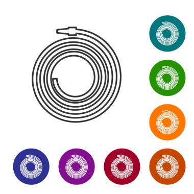 Gri çizgi Bahçe hortumu veya yangın hortumu simgesi beyaz arka plan üzerinde izole. Sprey tabanca simgesi. Sulama ekipmanları. Simgeyi renk çemberi düğmelerinde ayarlayın. Vektör İllüstrasyonu