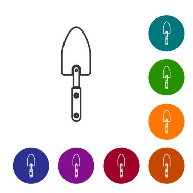 Gri çizgi Bahçe mala maça veya kürek simgesi beyaz arka plan üzerinde izole. Bahçıvanlık aleti. Bahçecilik, tarım, tarım için bir araç. Simgeyi renk çemberi düğmelerinde ayarlayın. Vektör İllüstrasyonu