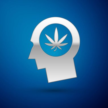 Gümüş Siluet esrar veya esrar yaprağı simgesi mavi arka plan üzerinde izole profilinde erkek başının Gümüş Siluet. Marihuana yasallaştırma. Kenevir sembolü. Vektör İllüstrasyonu