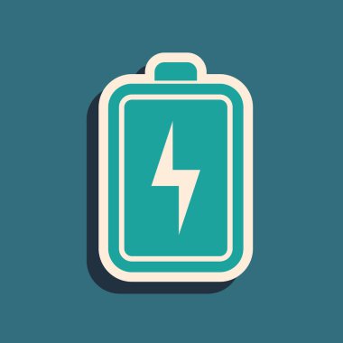 Mavi arka planda yalıtılmış Yeşil Pil simgesi. Yıldırım sembolü. Uzun gölge stili. Vektör İllüstrasyonu