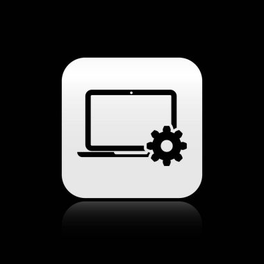 Siyah Dizüstü Bilgisayar ve dişli simgesi siyah arka planda izole edilmiştir. Dizüstü servis konsepti. Ayarlama, servis, ayar, bakım, onarım, sabitleme. Gümüş kare düğme. Vektör İllüstrasyonu