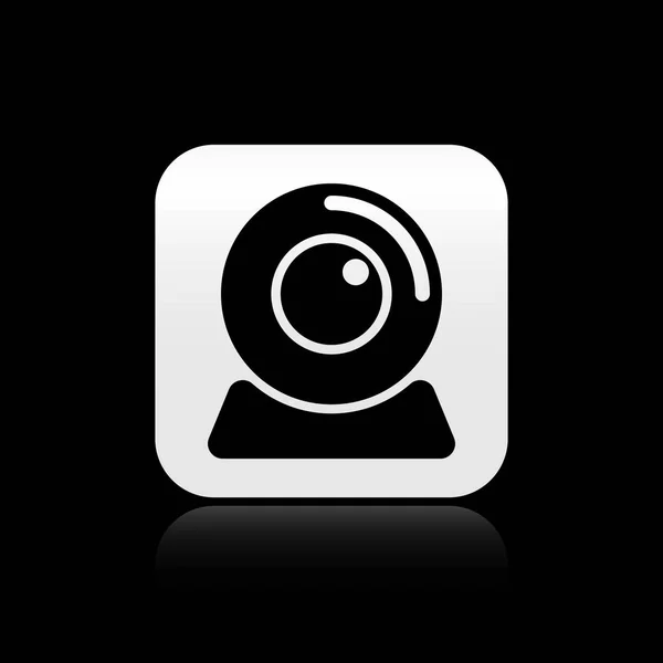 Icono de cámara web negra aislado sobre fondo negro. Cámara de chat. Icono de cámara web. Botón cuadrado plateado. Ilustración vectorial — Vector de stock
