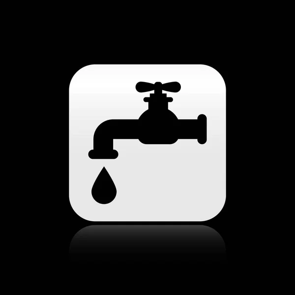 Grifo de agua negra con un icono de gota de agua que cae aislado sobre fondo negro. Botón cuadrado plateado. Ilustración vectorial — Archivo Imágenes Vectoriales