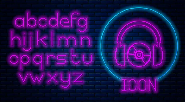 Glowing neon Headphone and CD or DVD icon isolated on brick wall background. Tanda earphone. Kompak disk simbol. Alfabet cahaya neon. Ilustrasi Vektor - Stok Vektor