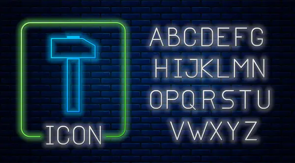 Gloeiende neon hamer pictogram geïsoleerd op bakstenen muur achtergrond. Hulpmiddel voor reparatie. Neon licht alfabet. Vector illustratie — Stockvector