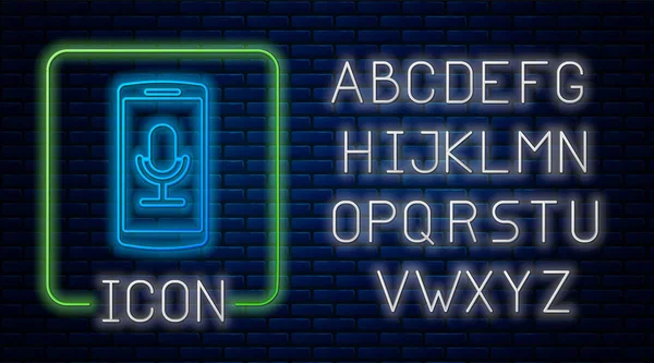 Gloeiende neon mobiele opname pictogram geïsoleerd op bakstenen muur achtergrond. Mobiele telefoon met microfoon. Voice Recorder app smartphone-interface. Neon licht alfabet. Vector illustratie — Stockvector