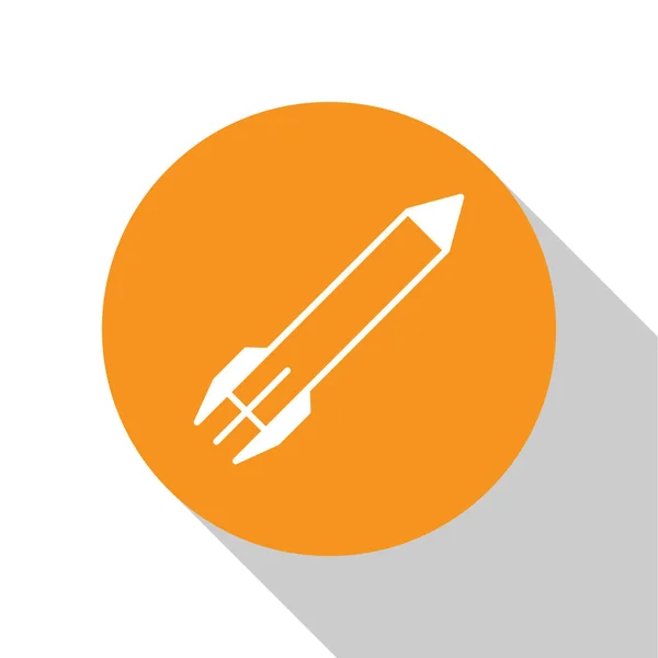 Icono del cohete blanco aislado sobre fondo blanco. Botón círculo naranja. Ilustración vectorial — Archivo Imágenes Vectoriales