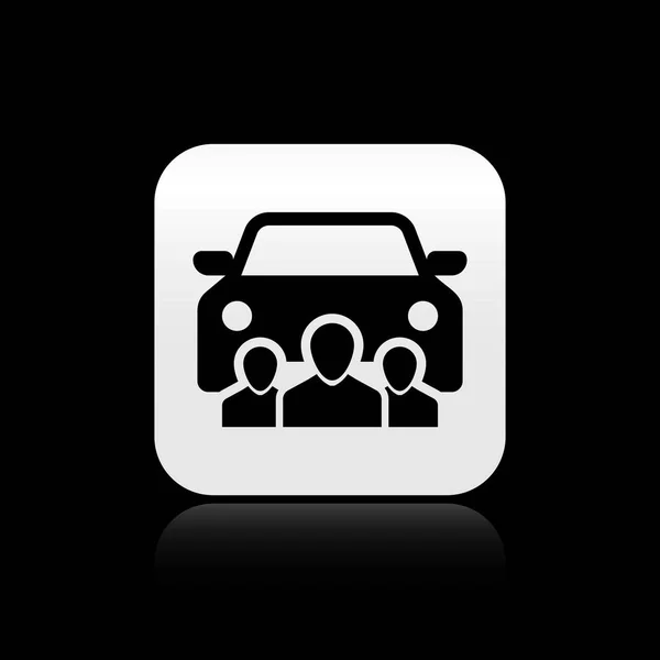 Černý automobil s ikonou skupiny osob izolovaný na černém pozadí. Značka carsharing. Koncept služby pronájmu dopravy. Stříbrné čtvercové tlačítko. Vektorová ilustrace — Stockový vektor