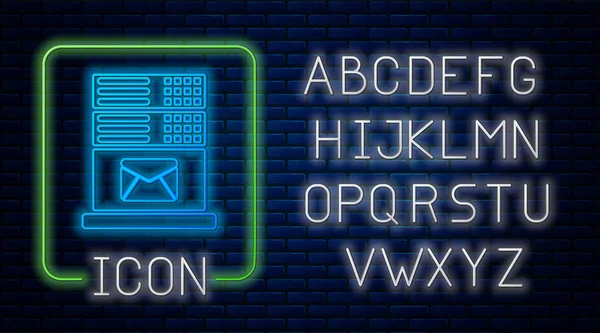 Leuchtende Neon-Mail-Server-Symbol isoliert auf Backsteinwand Hintergrund. Neonlicht-Alphabet. Vektorillustration — Stockvektor