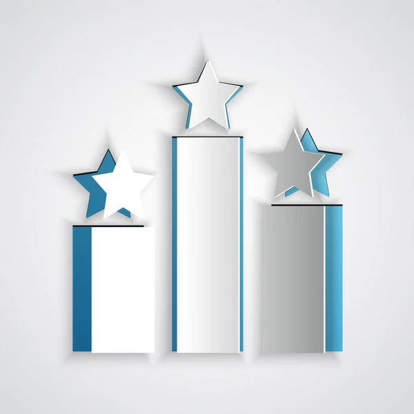 Corte de papel Icono de estrella de ranking aislado sobre fondo gris. Sistema de clasificación de estrellas. Favorito, mejor calificación, símbolo de premio. Estilo de arte de papel. Ilustración vectorial — Vector de stock