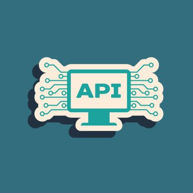 Mavi arka planda yalıtılmış Yeşil Bilgisayar api arabirim simgesi. Uygulama programlama arayüzü Api teknolojisi. Yazılım entegrasyonu. Uzun gölge stili. Vektör İllüstrasyonu