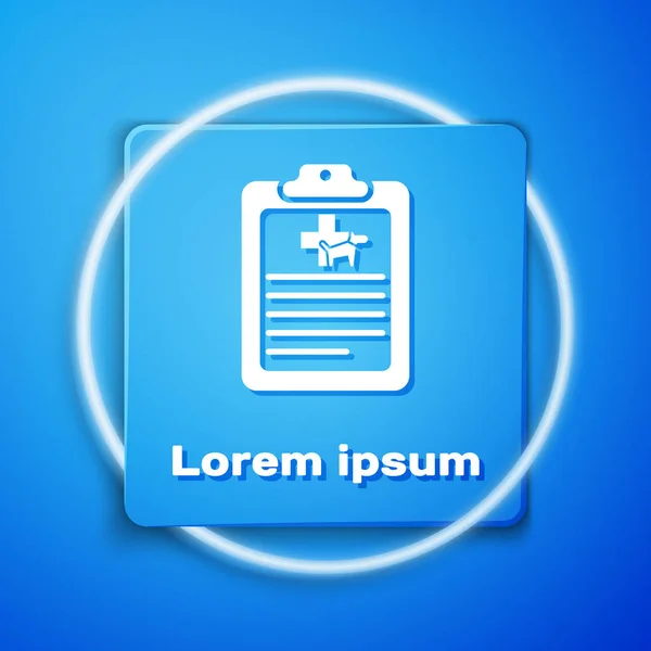 Білий буфер обміну з медичним клінічним рекордним улюбленцем ікона ізольована на синьому фоні. Форма медичного страхування. Медична перевірка відзначає звіт. Синя квадратна кнопка. Векторна ілюстрація — стоковий вектор