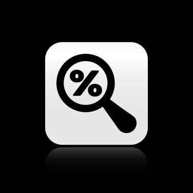 Siyah arka planda izole yüzde indirim simgesi ile Siyah Büyüteç. İndirim teklifleri arama. İndirimli satış işareti arayın. Gümüş kare düğme. Vektör İllüstrasyonu