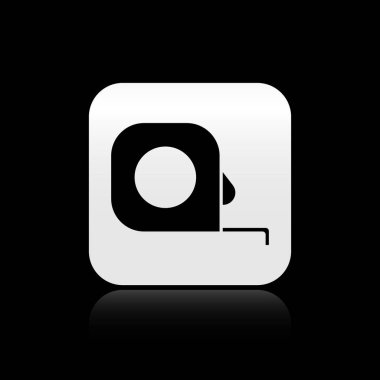 Siyah rulet inşaat simgesi siyah arka plan üzerinde izole. Bant ölçüsü sembolü. Gümüş kare düğme. Vektör İllüstrasyonu