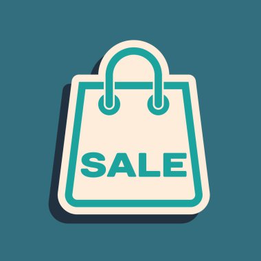 Üzerinde mavi arka planda izole edilmiş bir satış simgesi olan yeşil Shoping çantası. El çantası işareti. Kadın çanta ikonu. Kadın el çantası işareti. Uzun gölge tarzı. Vektör İllüstrasyonu