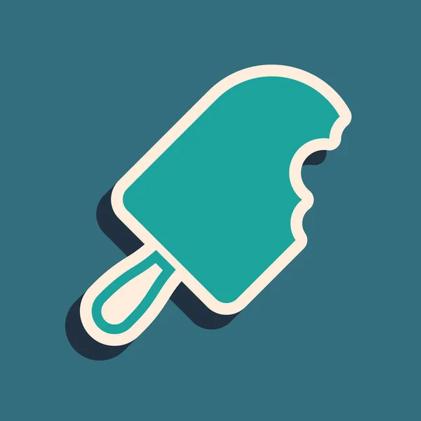 Green Ice cream icon isolated on blue background. Sweet symbol. Long shadow style. Vector Illustration — ストックベクタ
