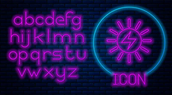 Ragyogó neon Napelem ikon elszigetelt téglafal háttér. Neonfény ábécé. Vektorillusztráció — Stock Vector