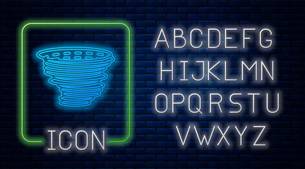 Parlayan neon tornado simgesi tuğla duvar arka planında izole edildi. Kasırga, kasırga, fırtına bacası, kasırga ya da hortum ikonu. Neon ışıklı alfabe. Vektör İllüstrasyonu — Stok Vektör