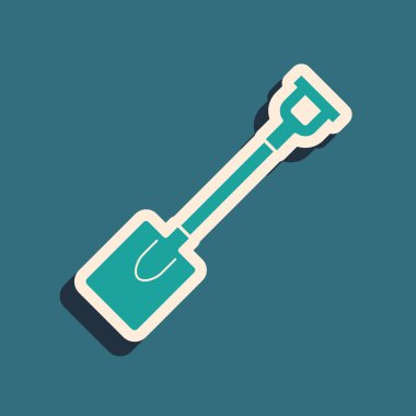 Yeşil Bahçe kürek ikonu mavi arkaplanda izole edildi. Bahçe aletleri. Bahçecilik, tarım, çiftçilik aleti. Uzun gölge tarzı. Vektör İllüstrasyonu