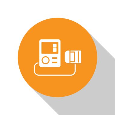 Beyaz arka planda beyaz kan basıncı ikonu izole edildi. Turuncu daire düğmesi. Vektör İllüstrasyonu