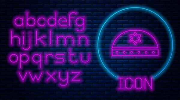 Ragyogó Neon Zsidó Kippah Dávid Ikon Csillag Elszigetelt Téglafal Háttér — Stock Vector