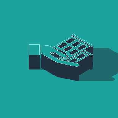 Isometric House sigorta ikonu yeşil arka planda izole edilmiş. Güvenlik, güvenlik, koruma, konsept koruma. Vektör..