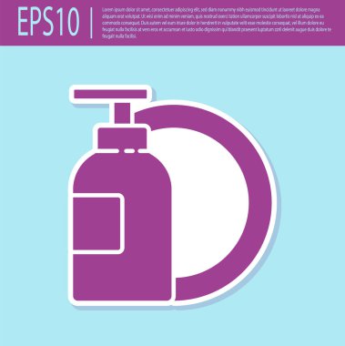 Retro mor bulaşık deterjanı şişesi ve turkuaz arka planda izole edilmiş tabak ikonu. Bulaşık yıkamak için sıvı deterjan. Vektör İllüstrasyonu.