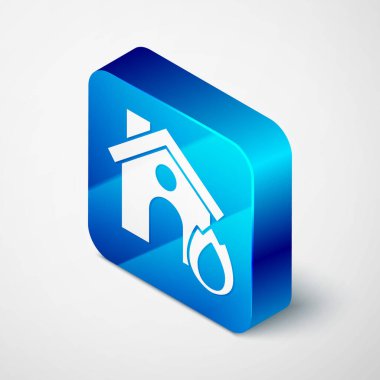 Yanan ev simgesindeki Isometric Fire gri arka planda izole edildi. Sigorta konsepti. Güvenlik, güvenlik, koruma, konsept koruma. Mavi kare düğme. Vektör..