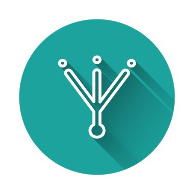 Beyaz çizgi kuş ayak izi ikonu uzun gölgeli izole edilmiş. Hayvan ayağı. Yeşil daire düğmesi. Vektör.