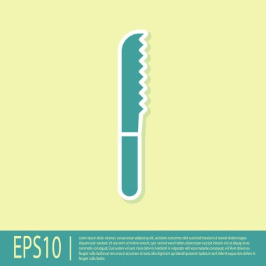 Sarı arka planda yeşil ekmek bıçağı simgesi izole edildi. Çatal bıçak sembolü. Vektör İllüstrasyonu.