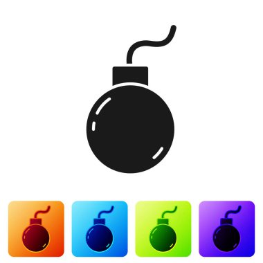 Siyah Bomba, beyaz arka planda izole edilmiş ikonu patlatmaya hazır. Renkli kare düğmelerle simgeleri ayarla. Vektör.