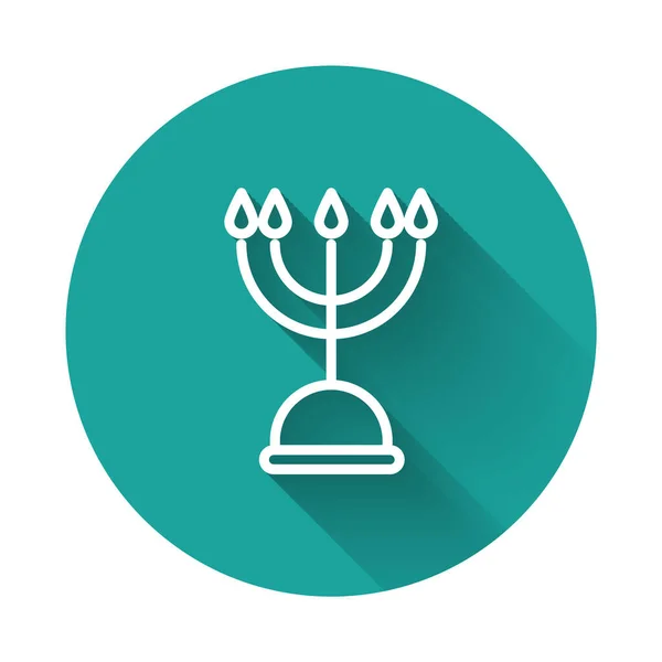 白线Hanukkah Menorah图标与很长的阴影隔离 光明节的传统象征 节日宗教 犹太灯节 绿色圆环按钮 病媒图解 — 图库矢量图片