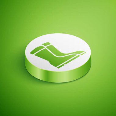 Isometric Balıkçı Botları simgesi yeşil arka planda izole edildi. Su geçirmez lastik bot. Yağmurlu hava, balıkçılık, avcılık, bahçe işleri için çizme. Beyaz daire düğmesi. Vektör.
