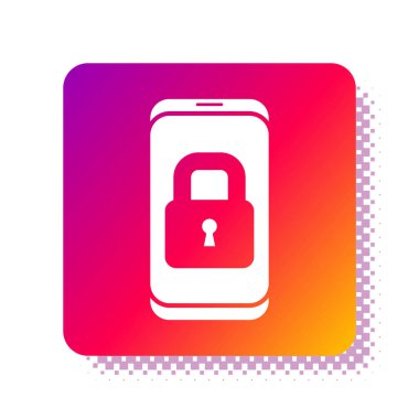 Beyaz arka planda kapalı asma kilit simgesine sahip beyaz akıllı telefon. Kilitli telefon. Gezici güvenlik, güvenlik, koruma konsepti. Kare renk düğmesi. Vektör.
