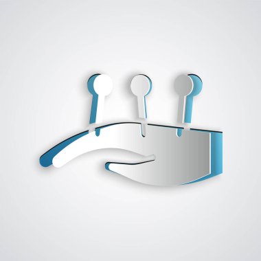 Gri arkaplanda el ikonunda kağıt kesiği Akupunktur terapisi. Çin ilacı. Holistik ağrı kontrol tedavileri. Kağıt sanatı tarzı. Vektör.