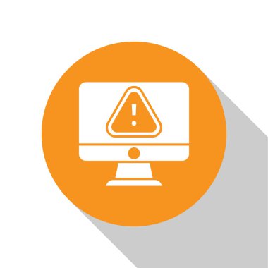 Beyaz arkaplanda ünlem işareti simgesi olan beyaz bilgisayar monitörü. Uyarı mesajı akıllı telefon uyarısı. Turuncu daire düğmesi. Vektör.