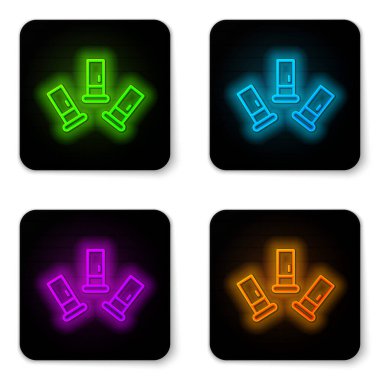 Parlayan neon çizgi kartuş simgesi beyaz arkaplanda izole edildi. Av tüfeği av tüfeği fişeği. Tüfek mermisi ikonu. Siyah kare düğme. Vektör.