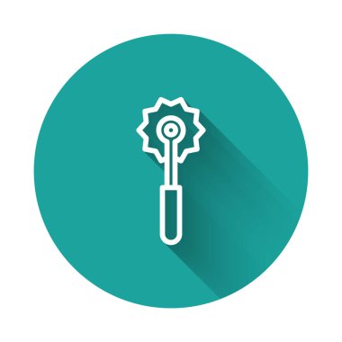 Uzun gölgeli beyaz çizgi pizza bıçağı ikonu. Pizza kesme tabelası. Çelik mutfak gereçleri. Yeşil daire düğmesi. Vektör İllüstrasyonu.