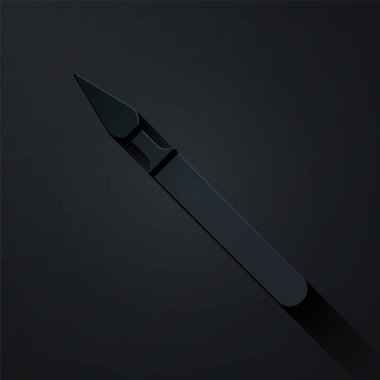 Kağıt kesiği tıbbi cerrahi neşter araç ikonu siyah arka planda izole. Tıbbi alet. Kağıt sanatı tarzı. Vektör İllüstrasyonu.