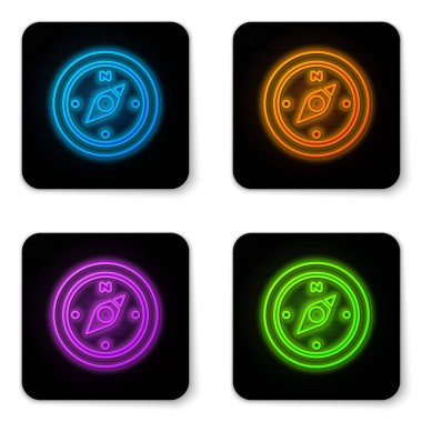 Parlayan neon pusula simgesi beyaz arkaplanda izole edildi. Rüzgâr yön bulma sembolü. Rüzgar gül işareti. Siyah kare düğme. Vektör.
