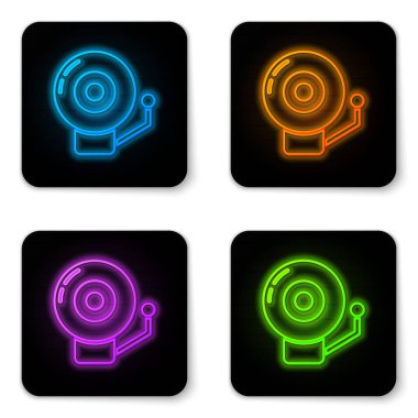 Parlayan neon çalan alarm zili simgesi beyaz arkaplanda izole edildi. Alarm sembolü, servis zili, el zili işareti, uyarı sembolü. Siyah kare düğme. Vektör.