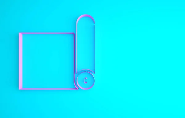 ピンクのフィットネスマットロールアイコンは青の背景に隔離されています ヨガマットが転がった スポーツ用具 最小限の概念 3Dイラスト3Dレンダリング — ストック写真