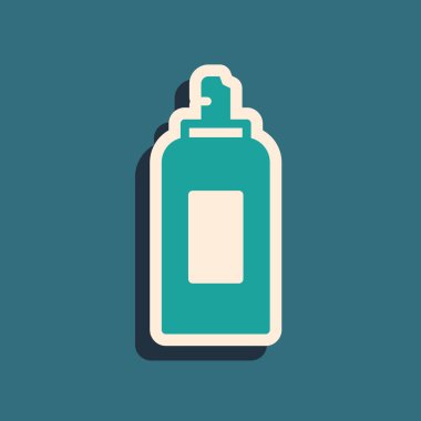 Yeşil boya spreyi ikonu yeşil arka planda izole edildi. Uzun gölge tarzı. Vektör.