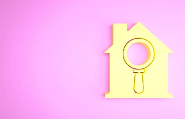 Желтый значок Поискового дома на розовом фоне. Символ недвижимости дома под увеличительным стеклом. Концепция минимализма. 3D-рендеринг — стоковое фото