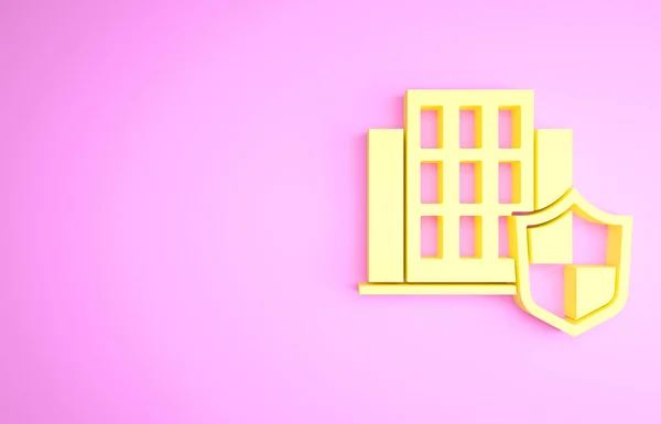 Gele Huis met schild pictogram geïsoleerd op roze achtergrond. Verzekeringsconcept. Beveiliging, veiligheid, bescherming, bescherming concept. Minimalisme concept. 3d illustratie 3D renderen — Stockfoto